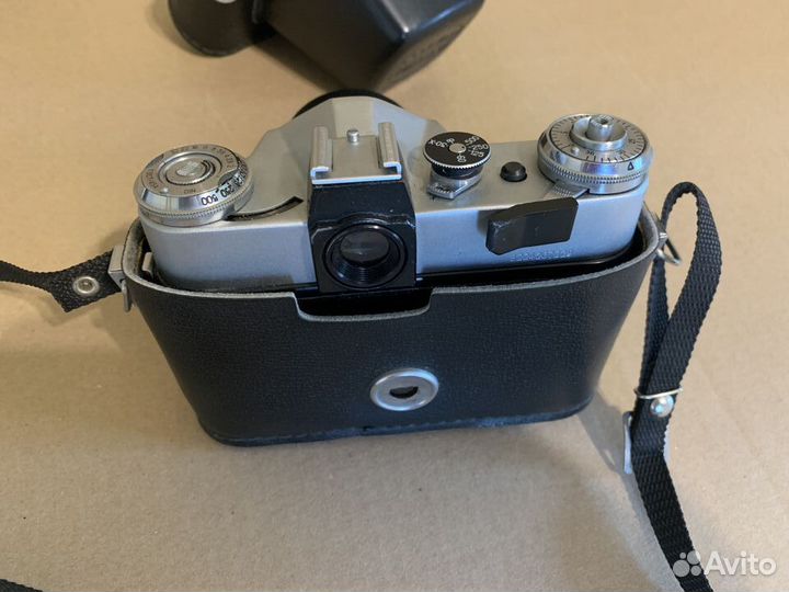 Фотоаппарат Зенит-Е + Helios-44-2 2/58