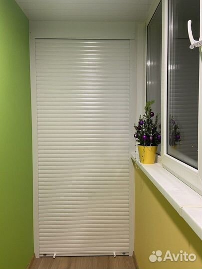 Шкаф с рольставнями на балкон на заказ с гарантией