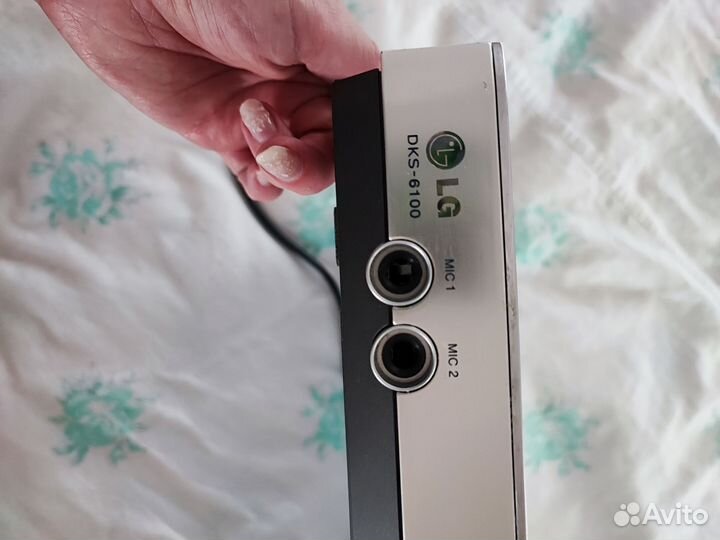 DVD проигрыватель LG DKE574XB