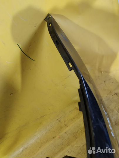 Бампер передний VW Passat B7 Фольксваген пассат