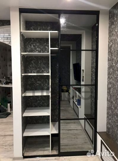 Шкаф стенка