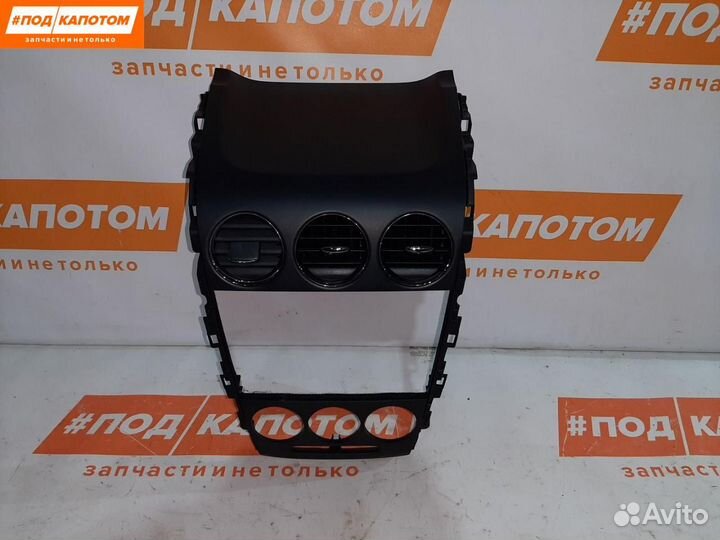 Дефлектор обдува салона центральный Mazda CX-7 ER