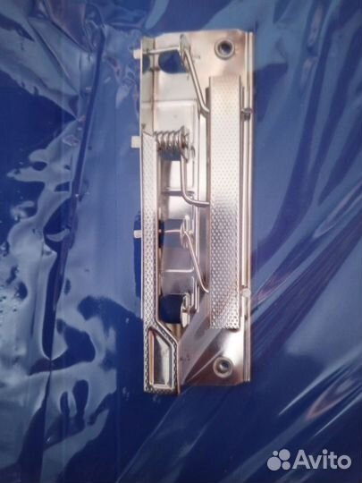 Канцелярские папки со скоросшивателем с зажимом