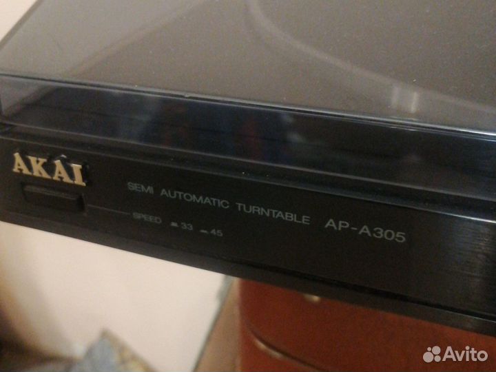 Проигрыватель винила Akai AP a305