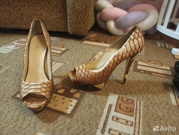 Туфли женские