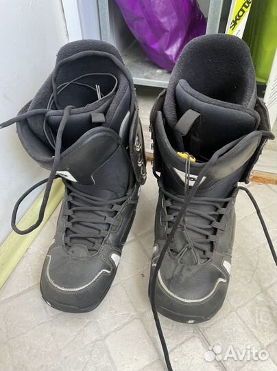 Сноубордические ботинки burton