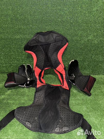 Хоккейный нагрудник Bauer SR M