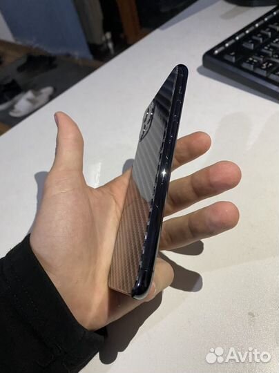 Телефон iPhone 11 про