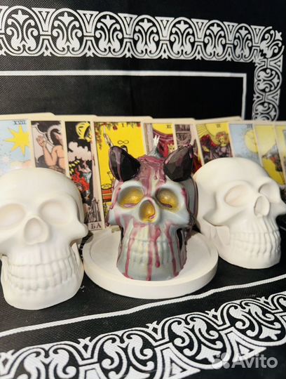 Свечи ручной работы в готическом стиле