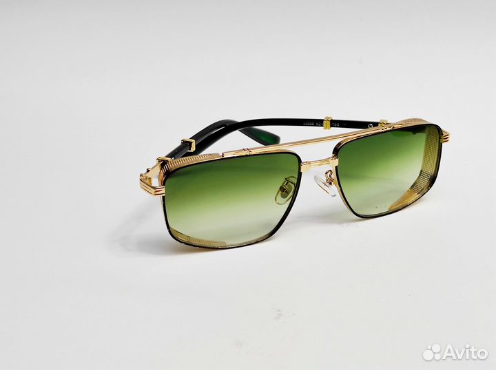 Солнцезащитные очки зеленый градиент