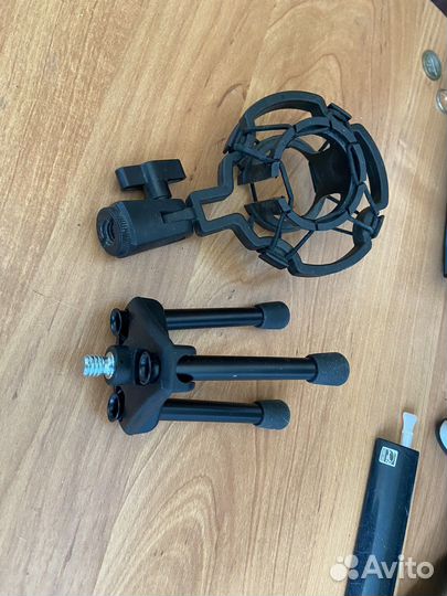 Держатель для микрофона паук с подставкой