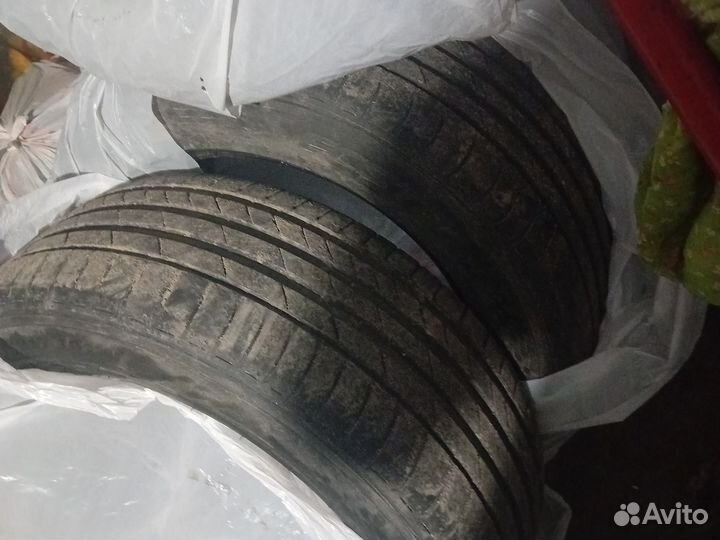 Kumho Ecsta PS71 225/55 R17