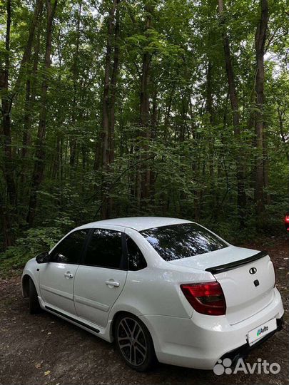 LADA Granta 1.6 МТ, 2016, 82 000 км