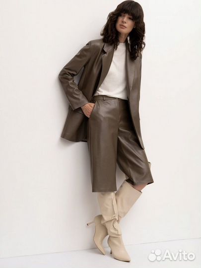 Шорты женские Emka новые: экокожа, коричневые, 44