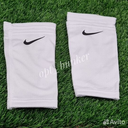 Щитки футбольные nike