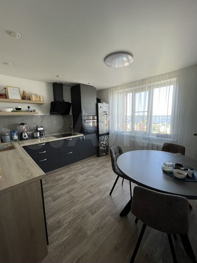 3-к. квартира, 84,5 м², 12/17 эт.