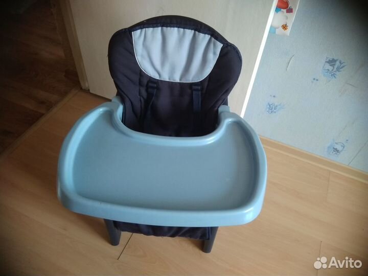 Детский столик для кормления