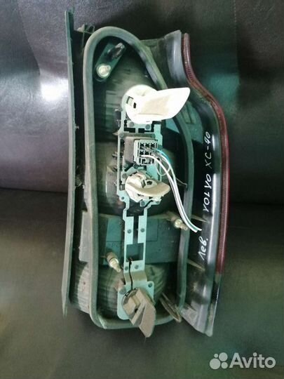 Фонарь левый нижний Volvo XC70, 2003