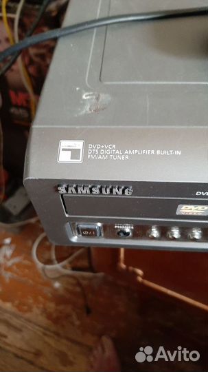 Dvd плеер + VHS(VCR) + Радио Samsung DVD-CM350A