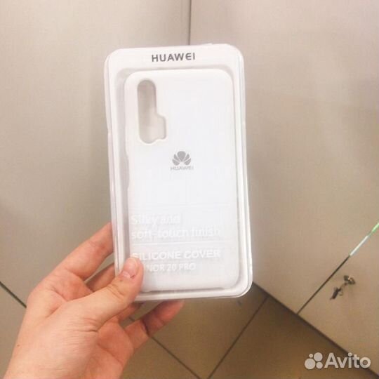 Чехлы на Honor 20 Pro