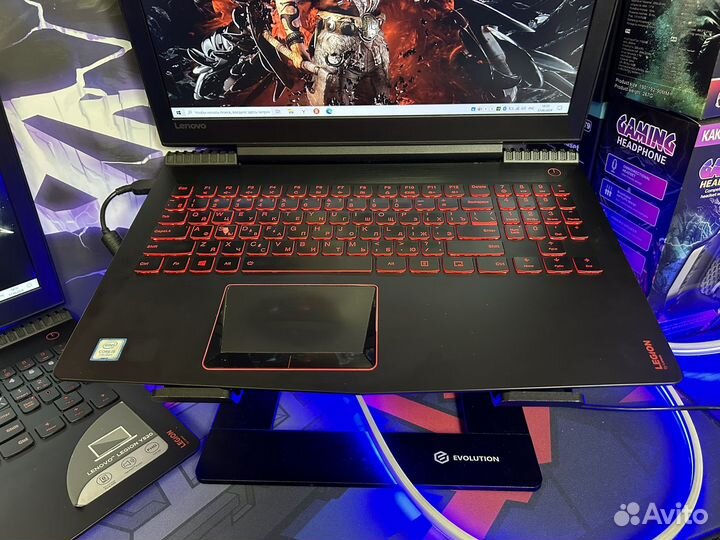 Игровой ноутбук Lenovo i5-7th GTX 16озу 4gb видео