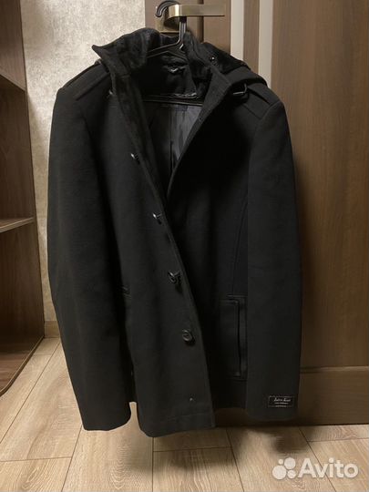Пальто мужское черное