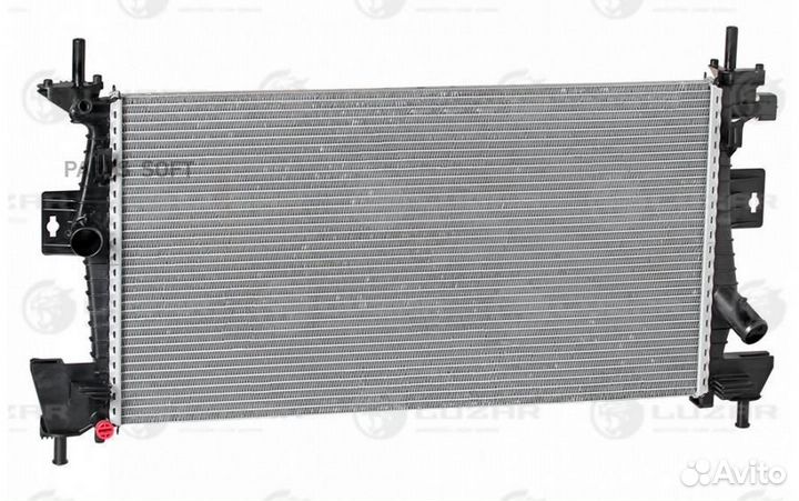 Luzar LRC1075 Радиатор ford focus 3 11- 1.6i/2.0i