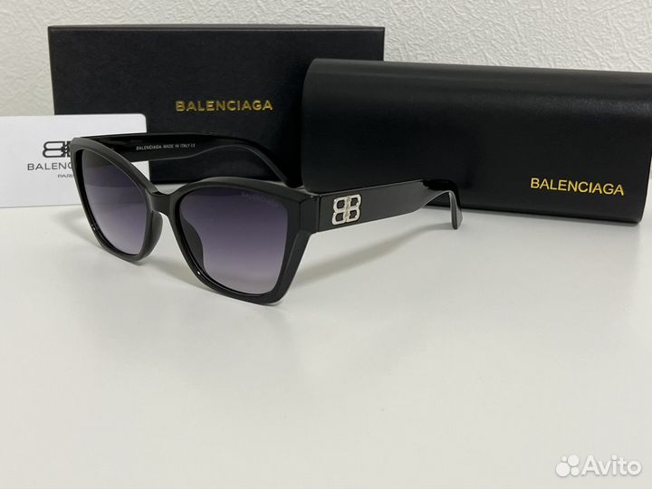 Солнцезащитные очки balenciaga