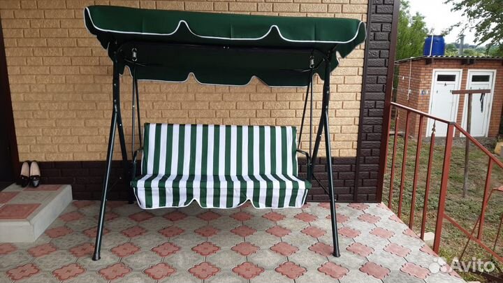 Садовые качели новые