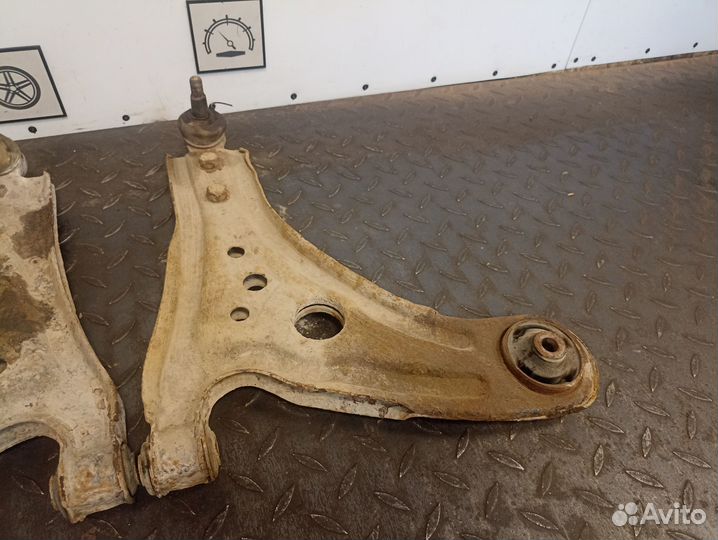 Рычаг передний для Chevrolet Aveo T200