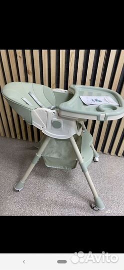 Новый стульчик для кормления Q2 (мятный)