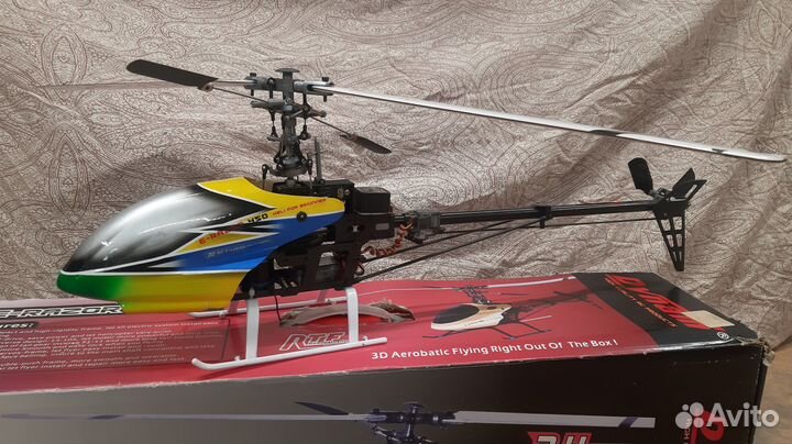 Радиоуправляемый вертолет Dynam E Razor 450