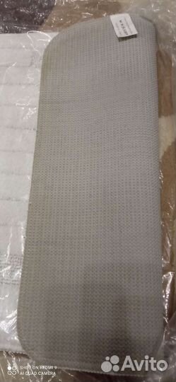 Коврик для ванной белый