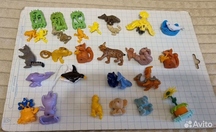 Игрушки Киндер, чурп чупс, десерты пакетами