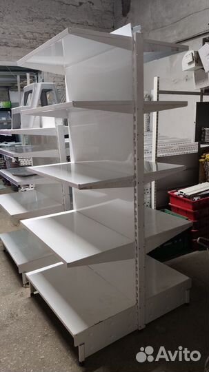 Стеллажи металлические с новыми полками