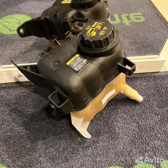 Бачок расширительный Ford Explorer 5 rest