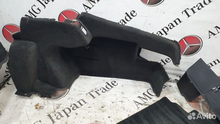 Обшивка багажника на Mercedes W140 CL/SEC