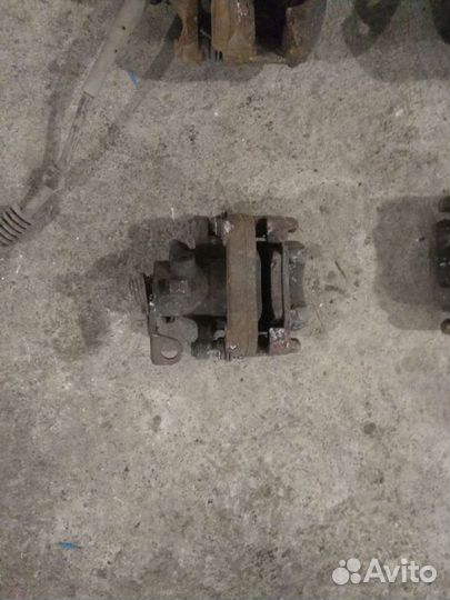 Суппорт тормозной peugeot 308