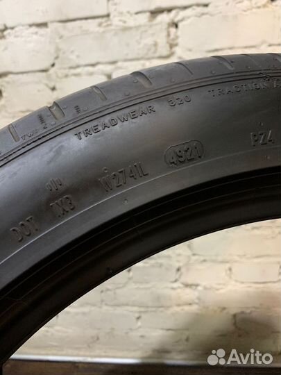 Pirelli P Zero PZ4 245/45 R19