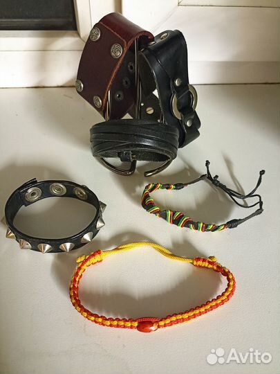 Кожаный браслет