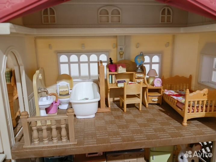 Sylvanian families сильвания домик с мебелью семья