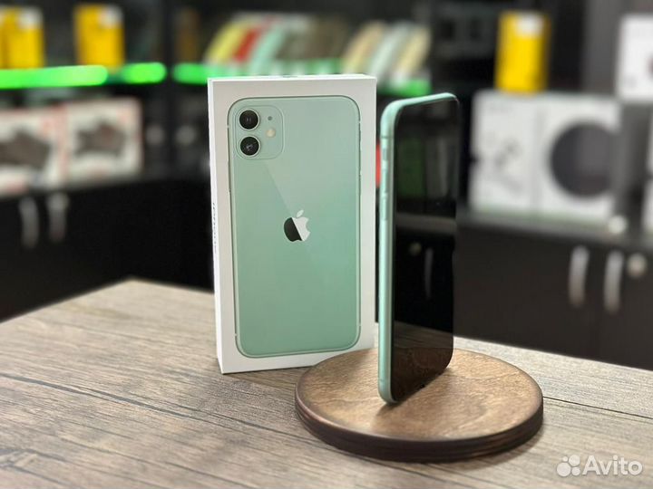 iPhone 11, 64 ГБ