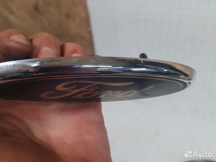 Эмблема задняя форд фокус 2 2005-11