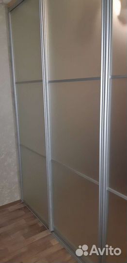 Раздвижные перегородки. Двери-купе