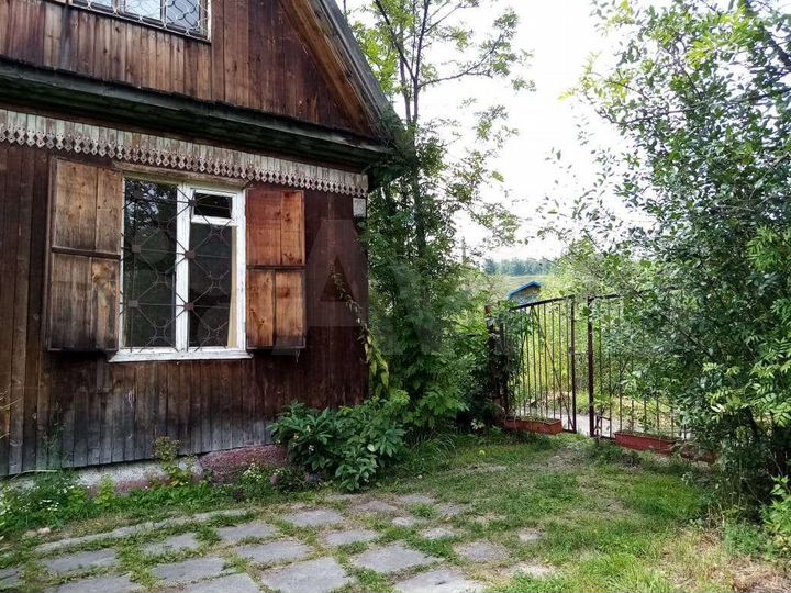 Дом 40 м² на участке 5 сот.