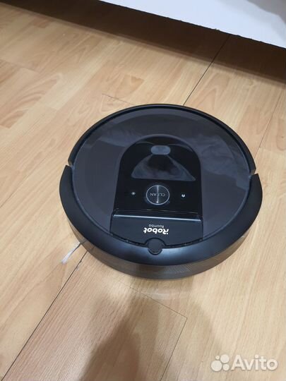 Робот-пылесос iRobot Roomba i7+