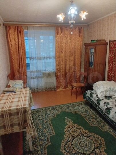 3-к. квартира, 60 м², 2/5 эт.