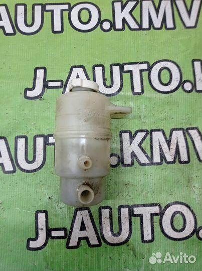 Бачок гидроусилителя Mitsubishi Lancer