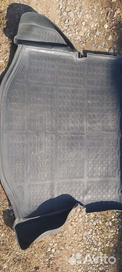 Коврик в багажник toyota rav4 III