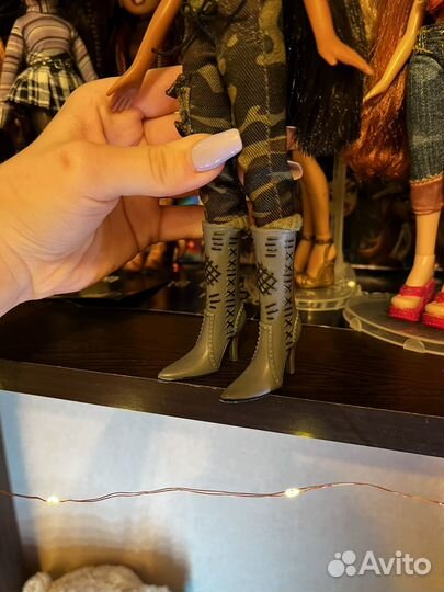 Одежда и обувь на куклу bratz